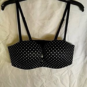 Victoria secret bra.